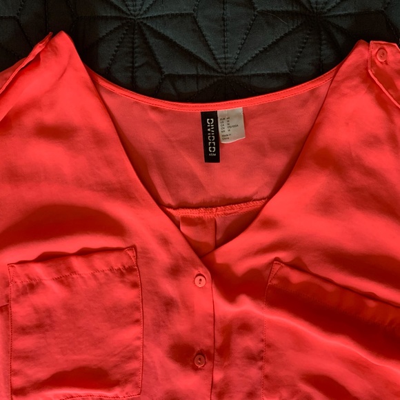 Coral Button-Up Blouse - Picture 5 of 6